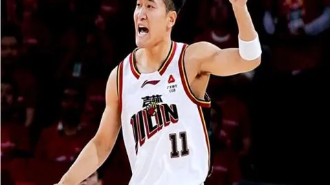 广州队转会动态：6将加盟中超，数员将与新东家洽谈中